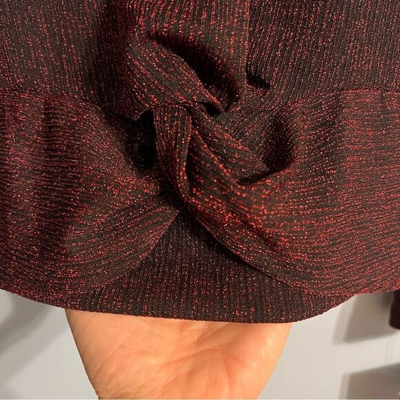Red Metallic twist blouse Size Large women NEW WITH TAG🏷 - Picture 3 of 13